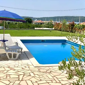Teo , Trogir Kroatien